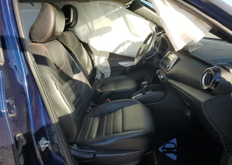 2019 Nissan Kicks S z USA, uszkodzony, nr VIN 3N1CP5CU4KL481089